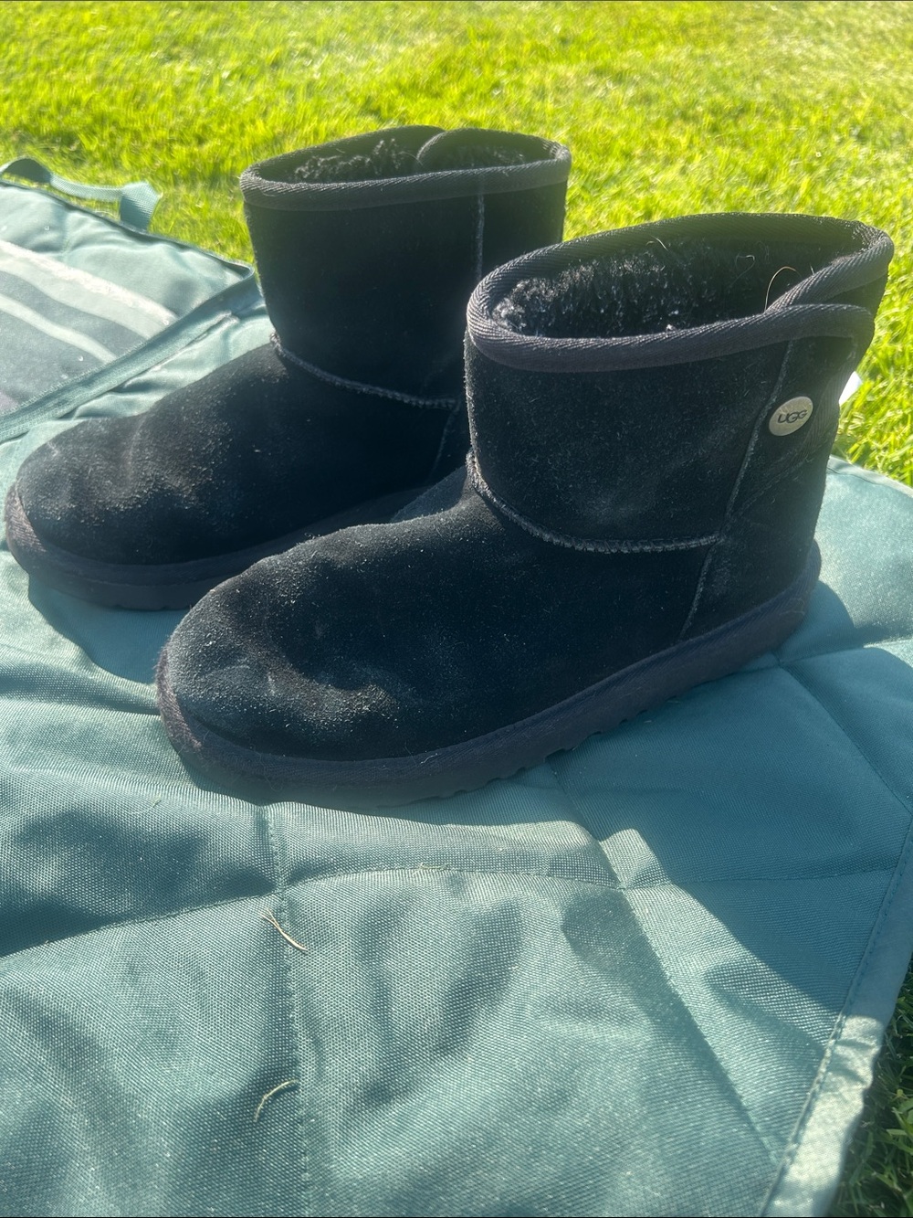 UGG Black Short Suede Shearling Boots